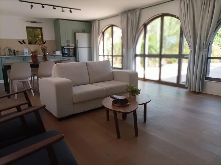 Eilat Stone Terrace-אילת סטון טראסアパートメント エクステリア 写真